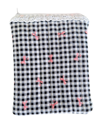 B/W Pink Bows - Kindle Sleeve
