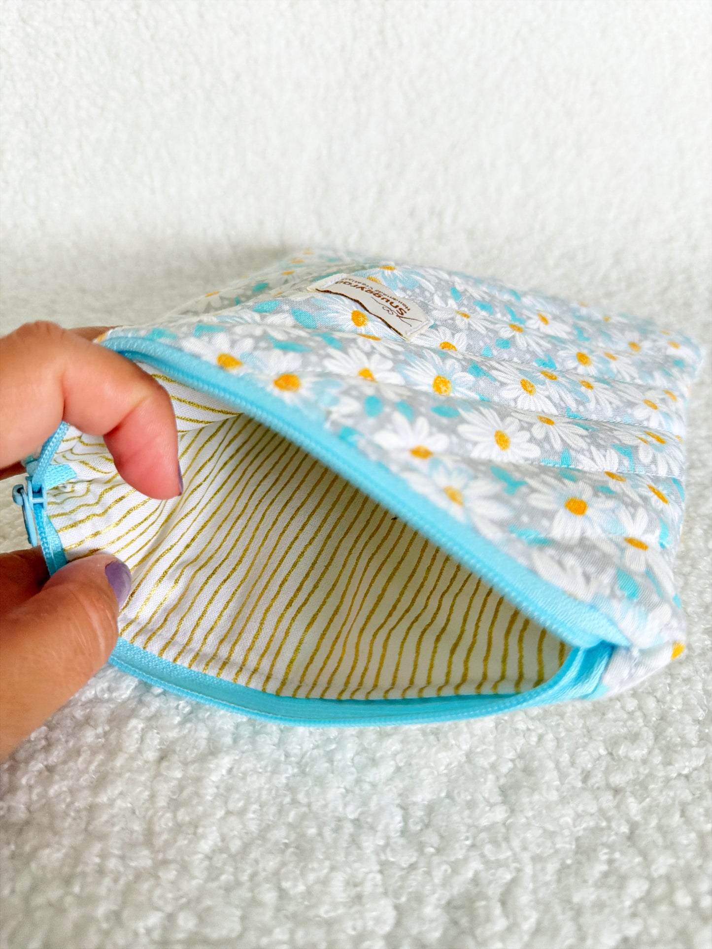 Blue Daisy - Kindle Sleeve