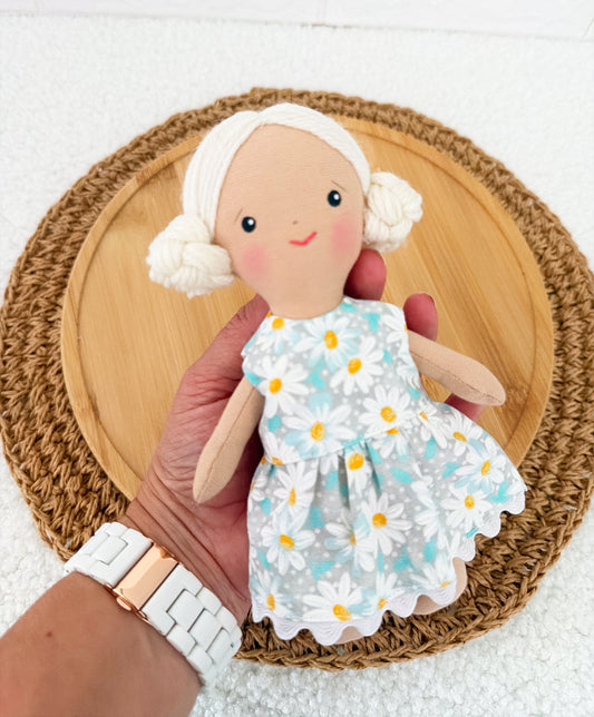 Pocket Doll - Bun White Hair