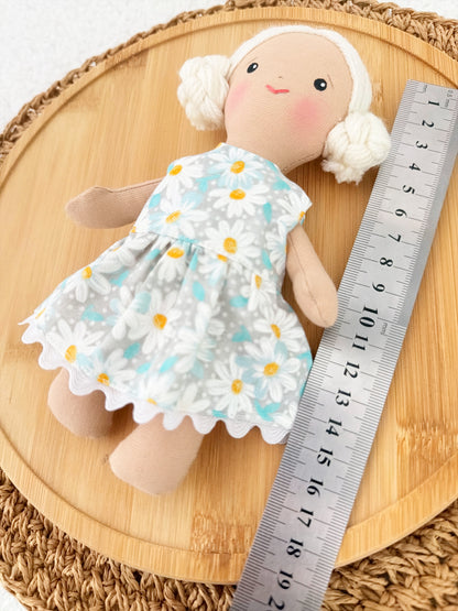 Pocket Doll - Bun White Hair